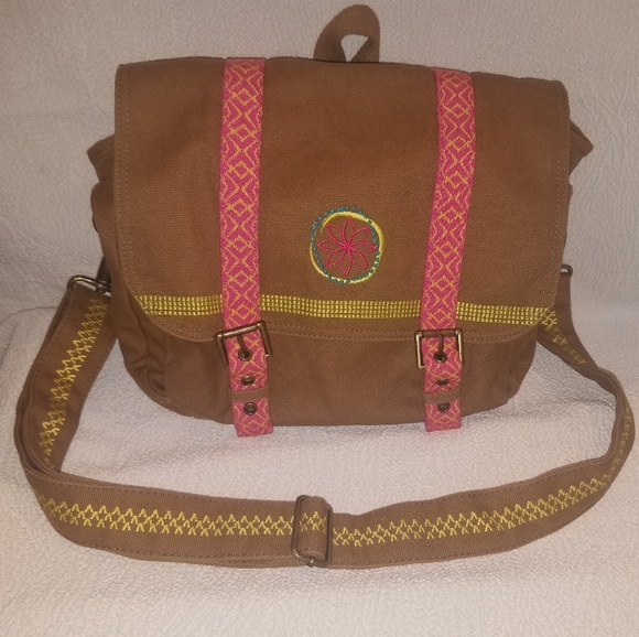 clarks messenger bag